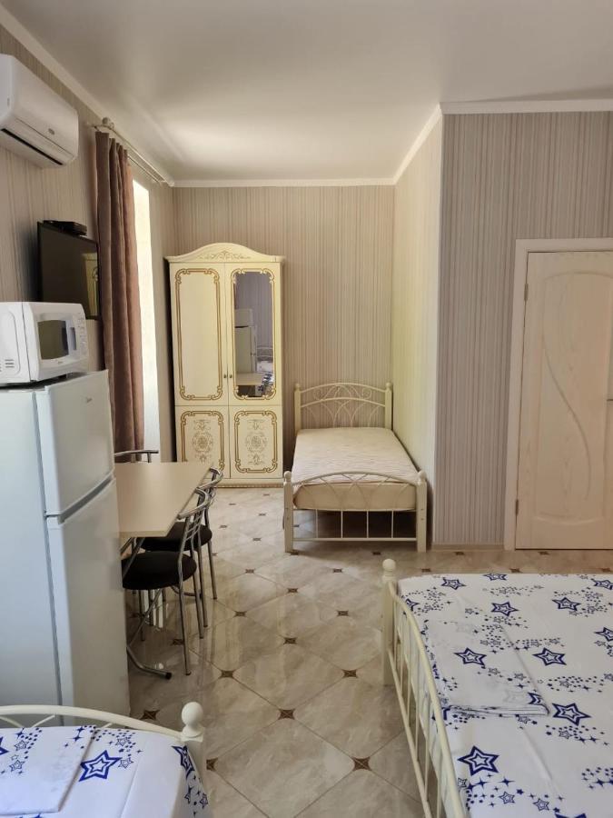 Guest House Gorny Ruchei Гагра Екстериор снимка