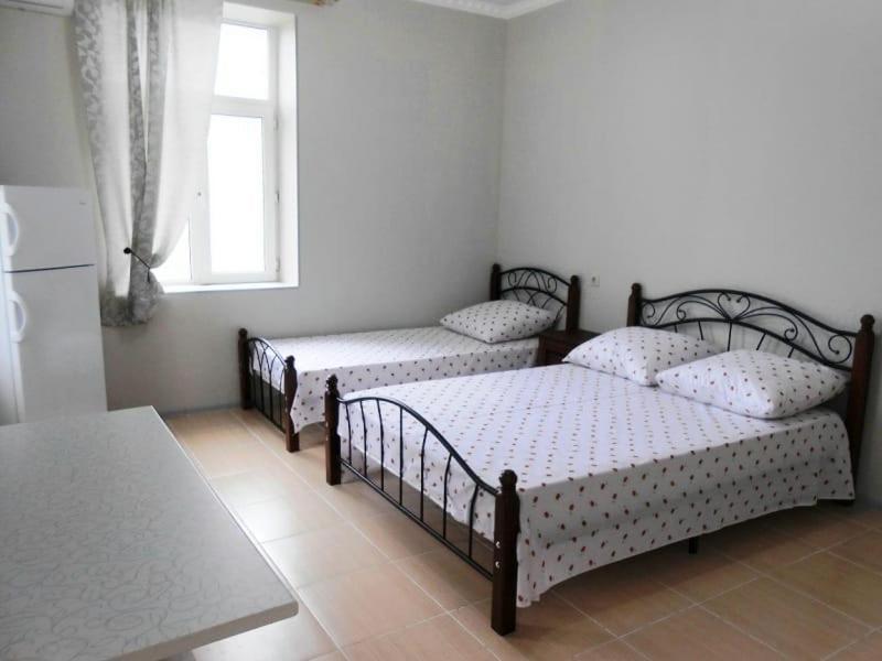 Guest House Gorny Ruchei Гагра Екстериор снимка