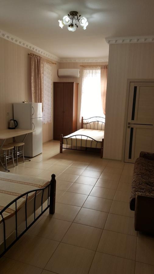 Guest House Gorny Ruchei Гагра Екстериор снимка